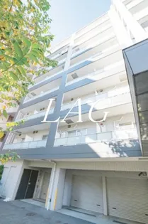 東京都品川区西五反田3【マンション】の外観