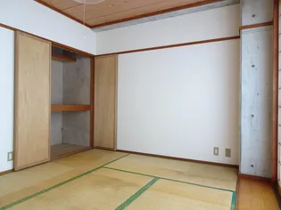 ミコウビル【3階】の内装