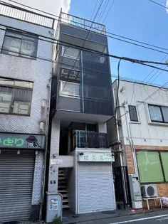 第14スカイブルーマンション【2階】の外観