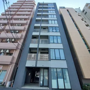 ラビコート【5階】の外観