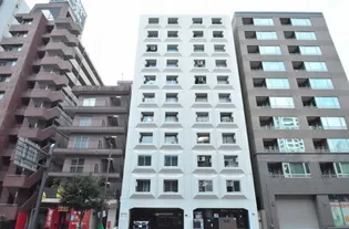 片平ホワイトレジデンス【5階】の外観