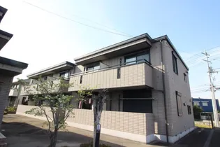 メゾンナガヤマ【1階】の外観