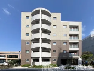 シャルマン愛知【3階】の外観