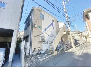 アゼリアガーデンズ向ヶ丘II【1階】の外観