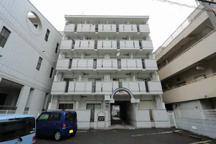 シャンボールII西村【1階】の外観