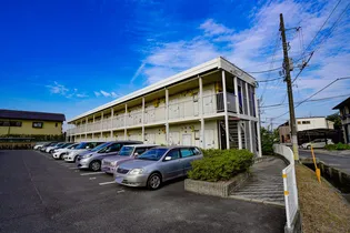 レオパレスセジュール【1階】の外観