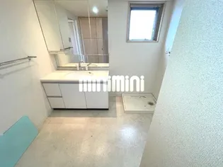 キャッスルハイツ桑名【8階】の内装