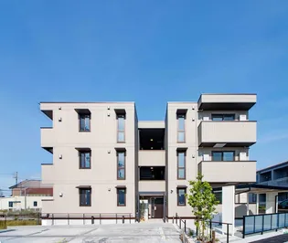 MONOLITH(モノリス)II【1階】の外観