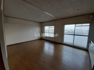 コーポはりま【4階】の居間