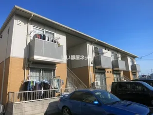 ブリリアント E【1階】の外観