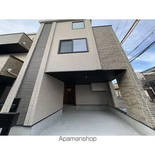 神奈川県川崎市幸区塚越4【一戸建】の外観