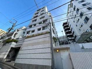 東京都渋谷区代々木4【マンション】の外観