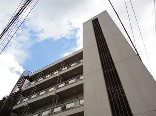 クラウディIIの画像