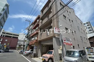 ルネス鶴見【3階】の外観