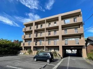 フラワーコート本町【3階】の外観