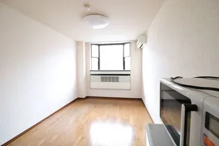 セレクションKUKI【2階】の内装