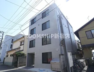 東京都中野区本町5【アパート】の外観