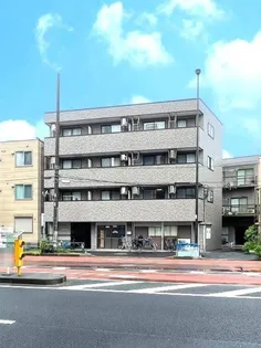 ロイヤルWAKO【3階】の外観