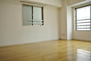 シュロス神田五軒町ツインフォルムの画像