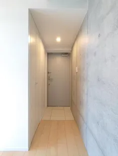 PASEO神宮前【3階】の玄関