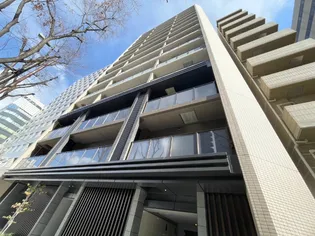 ソルティア東梅田【13階】の外観