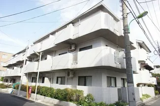 マノーホワイト【2階】の外観