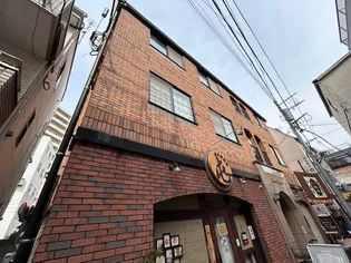 エターナル・ノット【2階】の外観