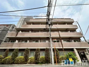 東京都新宿区西新宿5【マンション】の外観