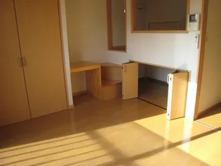 ピエタテール【2階】の居間