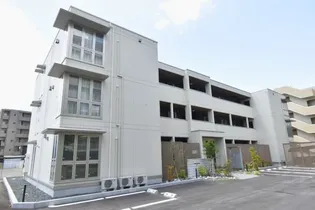 新潟県新潟市西区青山1【アパート】の外観