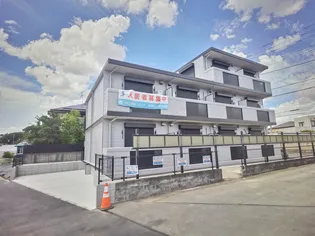 グリーンウエスト【1階】の外観