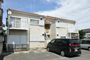 ルーバン【2階】の外観