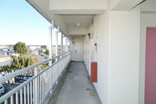 ブリッヂ金子【3階】の地図