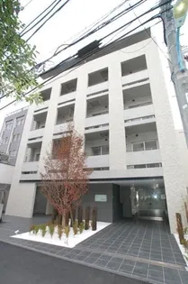 東京都新宿区上落合1【マンション】の外観