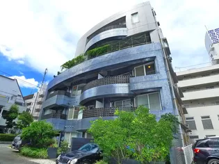 ベルメゾン内野の画像