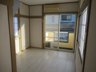 コーポ・S(コーポエス)【2階】の居間