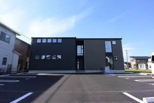 サン・ステージ野村【2階】の外観