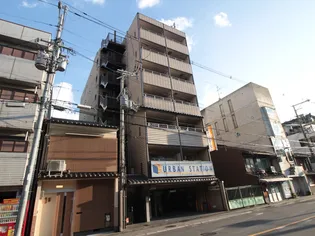 ベルフラワー【2階】の外観