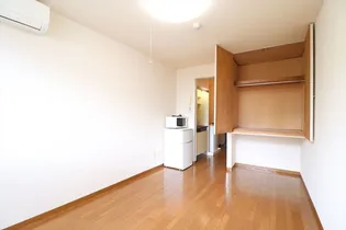 セレクションKUKI【2階】の内装