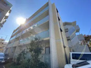 イルミナーレ学大【1階】の外観