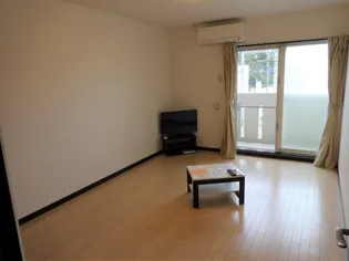 プランドール真嘉比【1階】の間取り