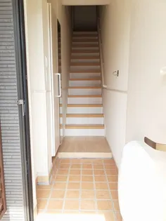 シエーネ マリユA【2階】の玄関