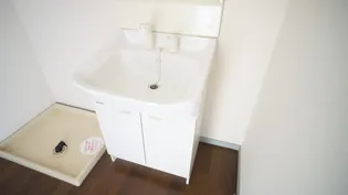 ペアーハイツ B【2階】の内装