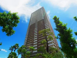 ロイヤルパークスタワー南千住【13階】の外観