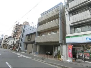 フラット長者町【2階】の外観