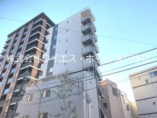 東京都中野区本町5【マンション】の外観