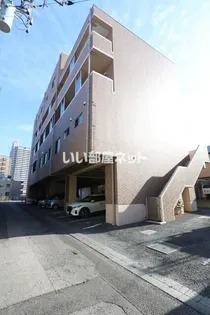 ラ メゾン ドゥ ルウースの画像
