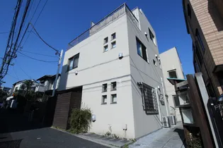 ハーブ小日向茗蹊館【2階】の外観