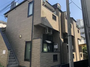 東京都新宿区北新宿2【アパート】の外観