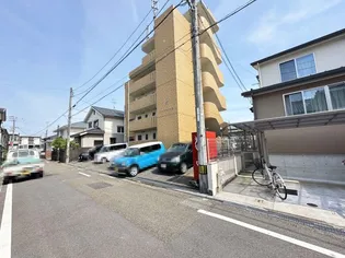 高知県高知市比島町3【マンション】の外観